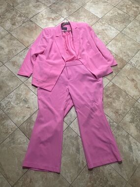 Eloquii Pink Suit Set Size 20 – Blazer & Tapered Pants Barbiecore